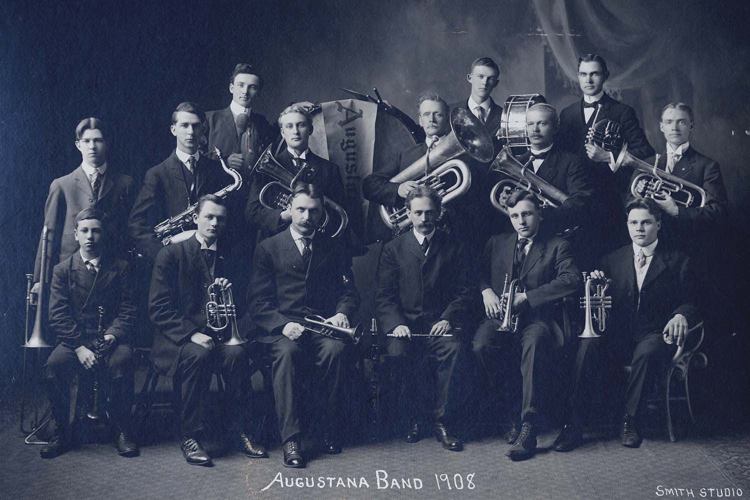 365-app-Ͷע*ֱ Band in 1908